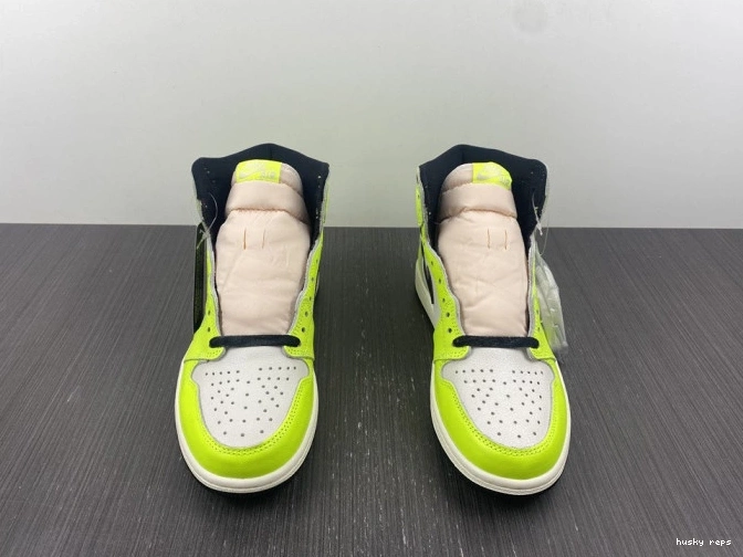 Rep Husky High 555088-702 Volt OG Air 1 Jordan 0712